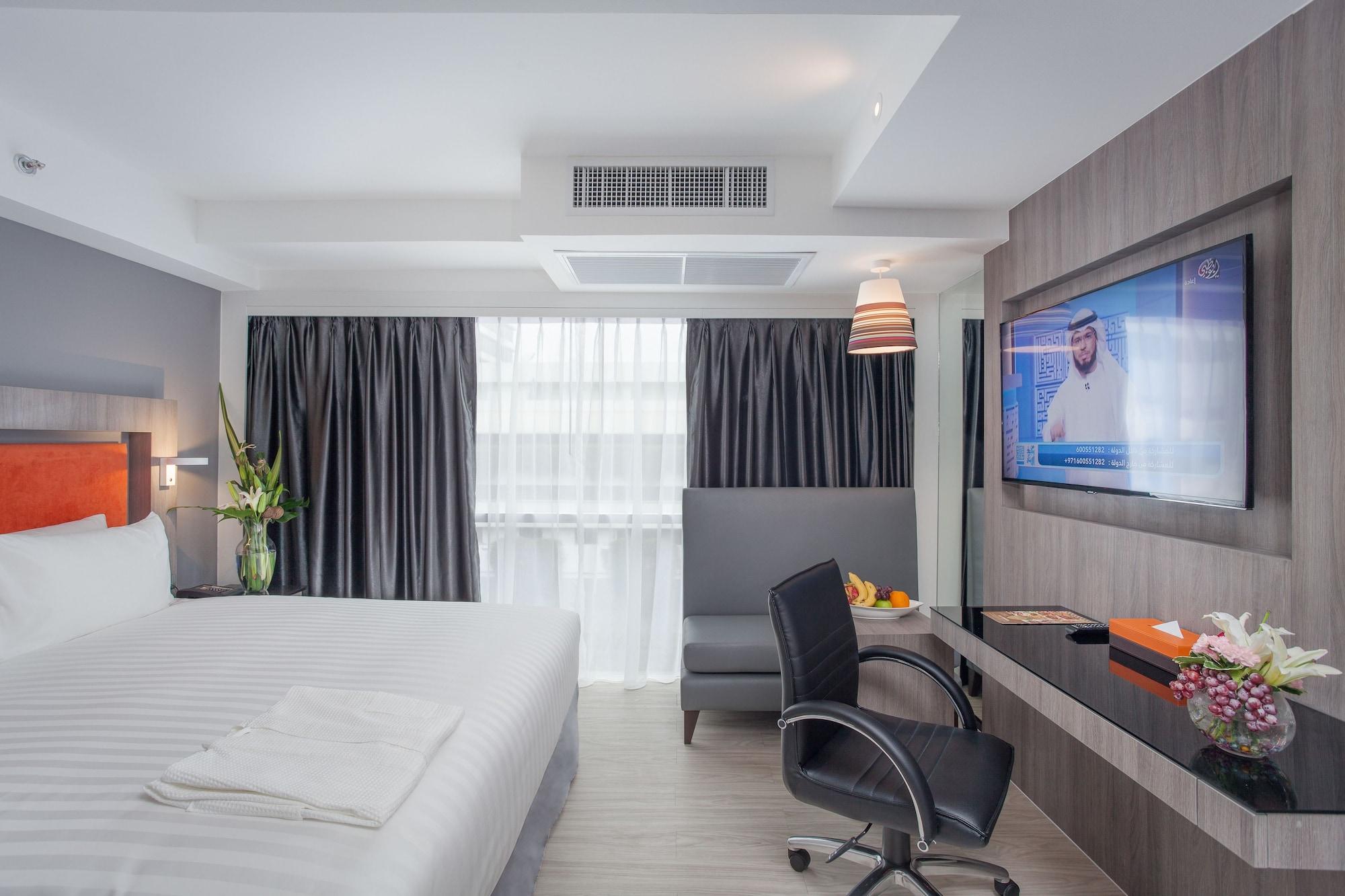 Grand 5 & Plaza Sukhumvit Khách sạn