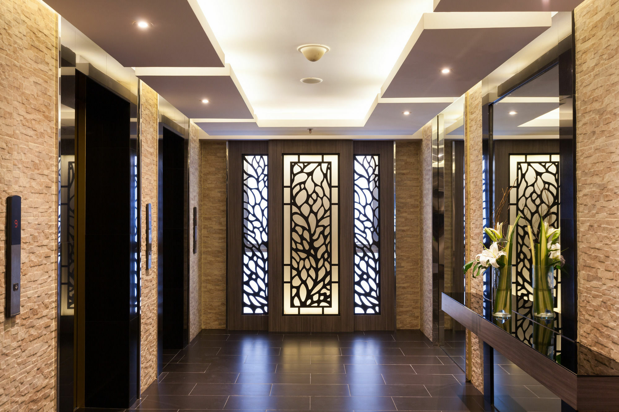 Khách sạn Grand 5 & Plaza Sukhumvit